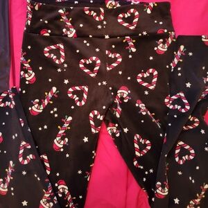 No Boundaries Kids Candy Cane Pajama Bottoms - Black